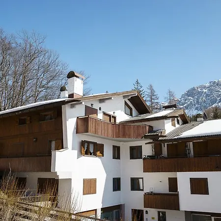 Franchetti - Stayincortina * Cortina dʼAmpezzo